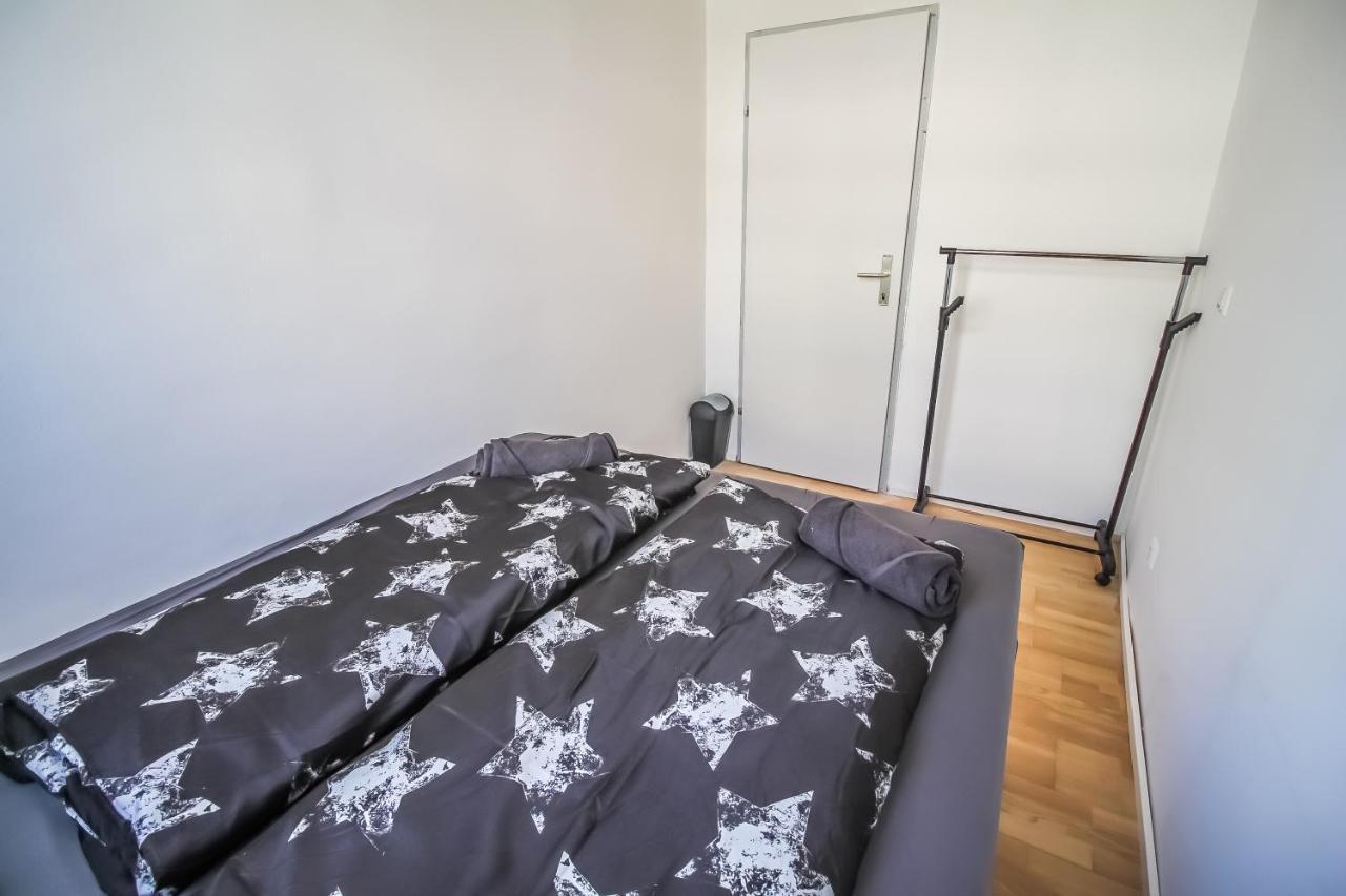 Private Room In Shared Apartment Pr6 Виена Екстериор снимка
